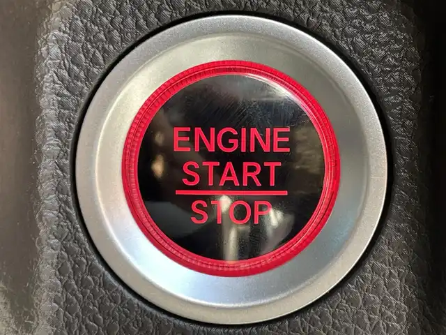 ホンダ Ｎ ＷＧＮ L 滋賀県 2023(令5)年 0.1万km プラチナホワイトパール 純正ナビ/・フルセグTV/・Bluetooth /・USB/バックカメラ/レーンキープアシスト/衝突軽減ブレーキ/前後ドライブレコーダー/シートヒーター/追従クルーズコントロール/プッシュスタート/スマートキー/電動パーキングブレーキ/オートブレーキホールド/オートリトラミラー/ドアバイザー/ＬＥＤヘッドライト/オートハイビーム/純正フロアマット