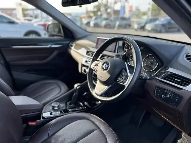 ＢＭＷ Ｘ１ xDrive 18d xライン 滋賀県 2018(平30)年 5.1万km サファイアブラックP ワンオーナー/ハイラインパッケージ/アドバンスドアクティブセーフティパッケージ/クルーズコントロール/純正ナビ/革シート／シートヒーター／メモリ付き/ルーフレール/パワーバックドア/Bカメラ/ヘッドアップディスプレイ/ドライブレコーダー/ミラーETC/アイドリングストップ