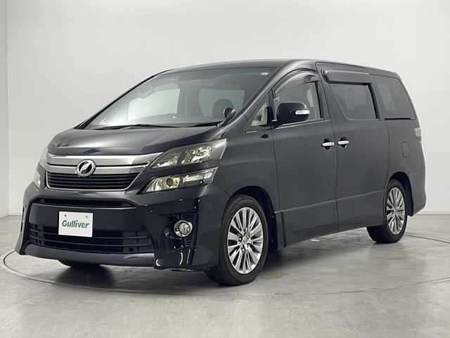 トヨタ ヴェルファイア 2．4Z ゴールデンアイズⅡ 群馬県 2014(平26)年 6.9万km ブラック ９型ナビ　10.2型後席モニター　バックカメラ　両側電動スライドドア　クルーズコントロール　電動リアゲート　ハーフレザー　ETC コーナーセンサー　ドライブレコーダー　HIDヘッドライト　禁煙