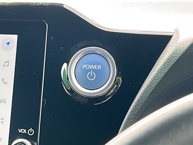 トヨタ ヴォクシー ハイブリッド S－Z 茨城県 2023(令5)年 1.3万km ホワイトパールクリスタルシャイン 純正ナビ/【AM・FM・BT・USB】/シートヒーター/ブレーキホールド/レーダークルコン/電動パーキングブレーキ/ETC/Bカメラ/前後コーナーセンサー/両側パワスラ/100V電源/オートライト/オートハイビーム/LEDライト/純正アルミホイール