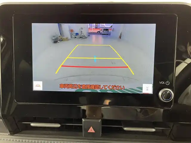 トヨタ ヴォクシー ハイブリッド S－Z 大阪府 2023(令5)年 1.3万km ホワイトパールクリスタルシャイン トヨタセーフティセンス/　・プリクラッシュセーフティ/　・レーンディパーチャーアラート/　・レーントレーシングアシスト/　・オートマチックハイビーム/　・レーダークルーズコントロール/　・ロードサインアシスト/純正メモリナビ/　　BT/USB/バックカメラ/両側パワースライドドア/LEDオートライト/フォグランプ/シートヒーター/純正17インチアルミホイール/クリアランスソナー/アイドリングストップ/スマートキー/ビルトインETC