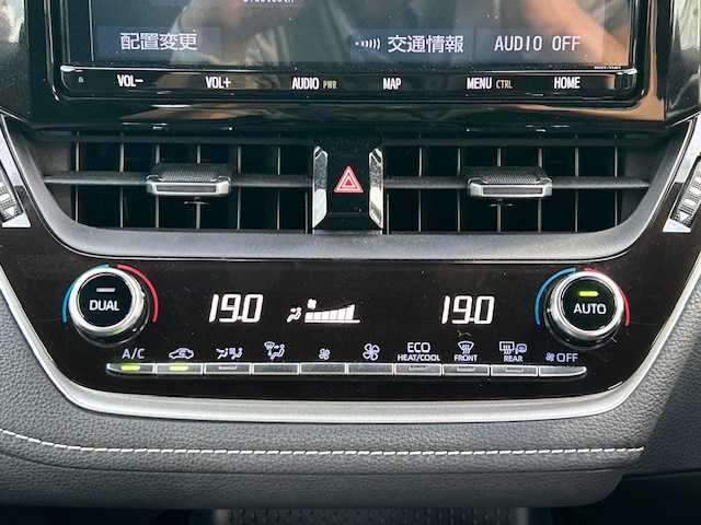 トヨタ カローラ スポーツ ハイブリッドG 茨城県 2018(平30)年 2.9万km アティチュードブラックマイカ TRDエアロ/純正ナビゲーション/CD/DVD/Bluetooth/フルセグ/バックカメラ/トヨタセーフティセンス/・プリクラッシュセーフティ/・レーントレーシングアシスト/・レーダークルーズコントロール/・ロードサインアシスト/プッシュスタート/スマートキー/ビルトインETC2.0/前方ドライブレコーダー/前席シートヒーター/純正16インチAW/オートライト/オートマチックハイビーム/LEDヘッドライト