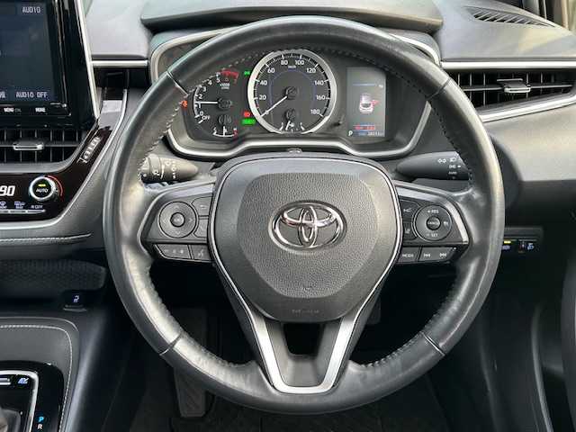 トヨタ カローラ スポーツ ハイブリッドG 茨城県 2018(平30)年 2.9万km アティチュードブラックマイカ TRDエアロ/純正ナビゲーション/CD/DVD/Bluetooth/フルセグ/バックカメラ/トヨタセーフティセンス/・プリクラッシュセーフティ/・レーントレーシングアシスト/・レーダークルーズコントロール/・ロードサインアシスト/プッシュスタート/スマートキー/ビルトインETC2.0/前方ドライブレコーダー/前席シートヒーター/純正16インチAW/オートライト/オートマチックハイビーム/LEDヘッドライト