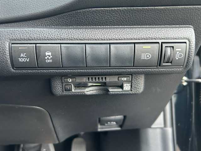 トヨタ カローラ スポーツ ハイブリッドG 茨城県 2018(平30)年 2.9万km アティチュードブラックマイカ TRDエアロ/純正ナビゲーション/CD/DVD/Bluetooth/フルセグ/バックカメラ/トヨタセーフティセンス/・プリクラッシュセーフティ/・レーントレーシングアシスト/・レーダークルーズコントロール/・ロードサインアシスト/プッシュスタート/スマートキー/ビルトインETC2.0/前方ドライブレコーダー/前席シートヒーター/純正16インチAW/オートライト/オートマチックハイビーム/LEDヘッドライト