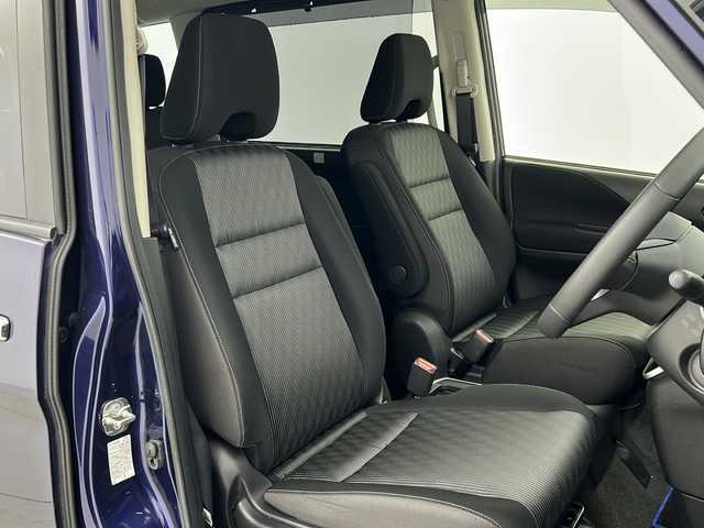 日産 セレナ e－パワー ハイウェイスター V 宮城県 2020(令2)年 4.7万km アズライトブルー プロパイロット/アラウンドビューモニター/車線逸脱支援/インテリジェントパーキングアシスト/ブラインドスポットモニター/両側パワースライドドア/ハンズフリーオートスライド/純正フリップダウンモニター/純正10インチSDナビ/・BT.CD.DVD.USB.SD/フルセグTV/前席シートヒーター/ビルトインETC/ドライブレコーダー（FR）/ステアリングスイッチ/ステアリングヒーター/プッシュスタート/スマートキー/電動パーキングブレーキ/LEDヘッドライト/LEDフォグライト/純正フロアマット/純正15AW/シートバックテーブル/ロールサンシェード/ドアバイザー