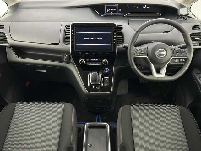 日産 セレナ e－パワー ハイウェイスター V 宮城県 2020(令2)年 4.7万km アズライトブルー プロパイロット/アラウンドビューモニター/車線逸脱支援/インテリジェントパーキングアシスト/ブラインドスポットモニター/両側パワースライドドア/ハンズフリーオートスライド/純正フリップダウンモニター/純正10インチSDナビ/・BT.CD.DVD.USB.SD/フルセグTV/前席シートヒーター/ビルトインETC/ドライブレコーダー（FR）/ステアリングスイッチ/ステアリングヒーター/プッシュスタート/スマートキー/電動パーキングブレーキ/LEDヘッドライト/LEDフォグライト/純正フロアマット/純正15AW/シートバックテーブル/ロールサンシェード/ドアバイザー