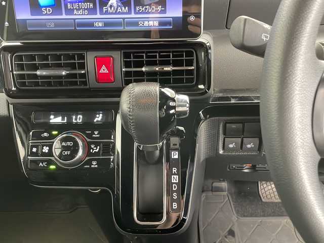ダイハツ タント カスタム RS セレクション 長野県 2020(令2)年 3.3万km シャイニングホワイトパール 純正SDナビ/Bluetooth/CD/DVD/TV/バックカメラ/ETC/衝突被害軽減システム/横滑り防止装置/先行車発進お知らせ/車線逸脱警報/標識認識機能/レーンキープアシスト/コーナーセンサー/両側パワスラ/前席シートヒーター/純正15インチAW装着/純正フロアマット/ドアバイザー/電格ミラー/スマートキー/スペアキー1本/LEDヘッドライト