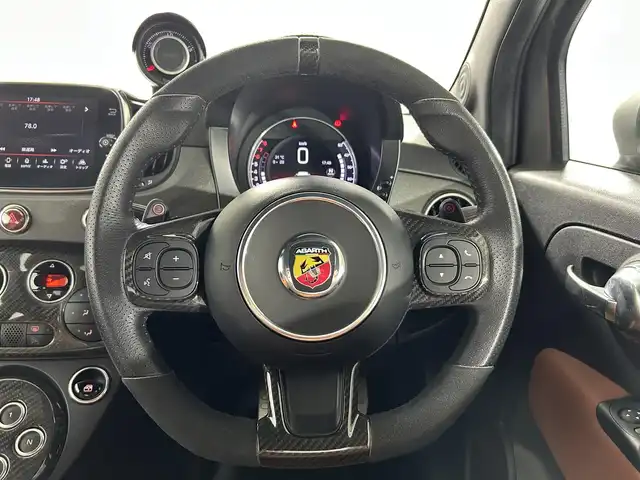 アバルト ５９５ コンペティツィオーネ 佐賀県 2020(令2)年 0.7万km グレー 純正ディスプレイオーディオ/Bluetooth/AM/FM/USB/ETC/前方・後方ドライブレコーダー/パドルシフト/純正フロアマット/純正17インチアルミホイール/キャリパー