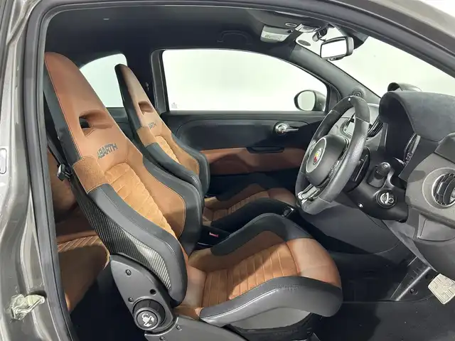 アバルト ５９５ コンペティツィオーネ 佐賀県 2020(令2)年 0.7万km グレー 純正ディスプレイオーディオ/Bluetooth/AM/FM/USB/ETC/前方・後方ドライブレコーダー/パドルシフト/純正フロアマット/純正17インチアルミホイール/キャリパー