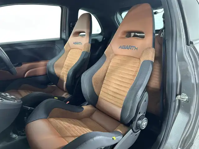 アバルト ５９５ コンペティツィオーネ 佐賀県 2020(令2)年 0.7万km グレー 純正ディスプレイオーディオ/Bluetooth/AM/FM/USB/ETC/前方・後方ドライブレコーダー/パドルシフト/純正フロアマット/純正17インチアルミホイール/キャリパー