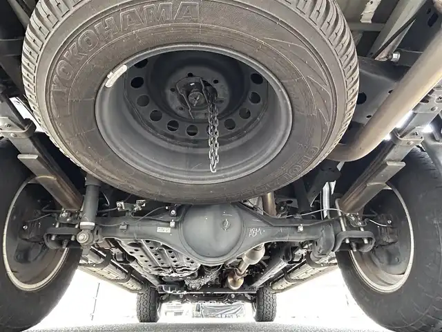 トヨタ ハイラックス Z 佐賀県 2019(平31)年 7.8万km アティチュードブラックマイカ ワンオーナー/プリクラッシュセーフティ/レーンディパーチャーアラート/クルーズコントロール/純正SDナビ/・バックカメラ/・フルセグTV/BT/CD/DVD/純正ドラレコ(DRT-H68A)/ハードトノカバー/純正17インチAW/LEDヘッドライト/オートライト/ETC/オーバーフェンダー取付(検査記録あり)/スペアキー×1/取扱説明書/保証書
