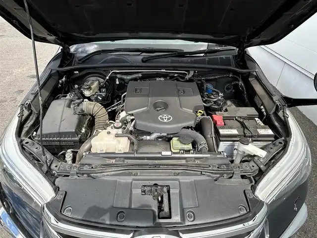 トヨタ ハイラックス Z 佐賀県 2019(平31)年 7.8万km アティチュードブラックマイカ ワンオーナー/プリクラッシュセーフティ/レーンディパーチャーアラート/クルーズコントロール/純正SDナビ/・バックカメラ/・フルセグTV/BT/CD/DVD/純正ドラレコ(DRT-H68A)/ハードトノカバー/純正17インチAW/LEDヘッドライト/オートライト/ETC/オーバーフェンダー取付(検査記録あり)/スペアキー×1/取扱説明書/保証書