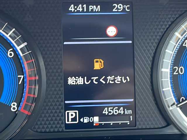 日産 ルークス ハイウェイスター X 山口県 2025(令7)年 0.5万km フローズンバニラパール ワンオーナー/純正9インチナビ/BT/SD/フルセグTV/全周囲カメラ/左後パワースライドドア（フットセンサー付き)/右後イージークローザードア/純正LＥＤヘッドライト/純正フォグランプ/オートライト/ヘッドライトレベライザー/純正14インチアルミホイール/ステアリングスイッチ/天井サーキュレーター/プラズマクラスター/衝突被害軽減ブレーキ/LKA/横滑り防止/コーナーセンサー/アイドリングストップ/スマートキー×２/前後タイプドライブレコーダー/ビルトインETC/純正フロアマット/純正ドアバイザー/電動格納ウインカードアミラー