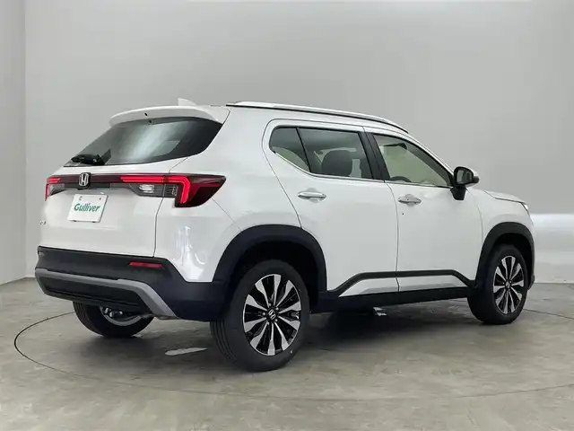 ホンダ ＷＲ－Ｖ Z+ 埼玉県 2024(令6)年 0.1万km プラチナホワイトパール 純正ナビ　バックカメラ　ホンダセンシング　アダクティブクルーズコントロール　純正フロアマット　純正アルミホイール　オートライト　スマートキー　ハーフレザーシート　ＬＥＤヘッドライト　地デジフルセグ