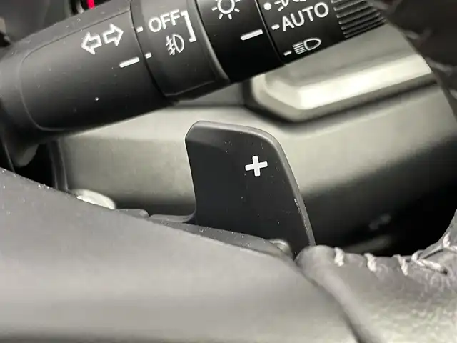 ホンダ ＷＲ－Ｖ Z+ 埼玉県 2024(令6)年 0.1万km プラチナホワイトパール 純正ナビ　バックカメラ　ホンダセンシング　アダクティブクルーズコントロール　純正フロアマット　純正アルミホイール　オートライト　スマートキー　ハーフレザーシート　ＬＥＤヘッドライト　地デジフルセグ