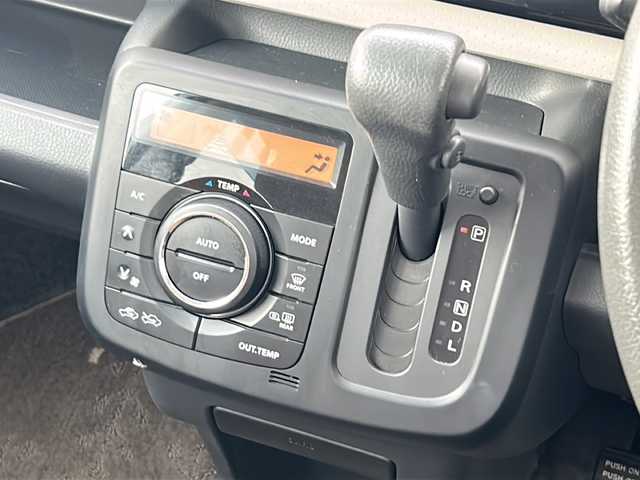 日産 モコ X FOUR 福島県 2013(平25)年 7.2万km スノーパールホワイト 4WD タッチパネルオーディオ USB接続 バックカメラ シートヒーター 社外アルミホイール エンジンプッシュスタート スマートキー　純正フロアマット オートエアコン ドアバイザー　アイドリングストップ