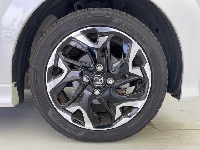 ホンダ Ｎ ＷＧＮ Lターボ ホンダセンシング 愛知県 2021(令3)年 1.9万km プラチナホワイトパール 純正ナビ/・フルセグ/・Bluetooth/・CD/DVD/・FM/AM/・SD音楽録音/バックカメラ/前後ドライブレコーダ/ビルドインETC/ホンダセンシング/衝突軽減ブレーキ（CMBS）/先行車発進お知らせ機能/路外逸脱抑制機能/標識認識機能/アダプティブクルーズコントロール（ACC）/車線維持支援システム（LKAS）/前後誤発進抑制機能/パーキングセンサー