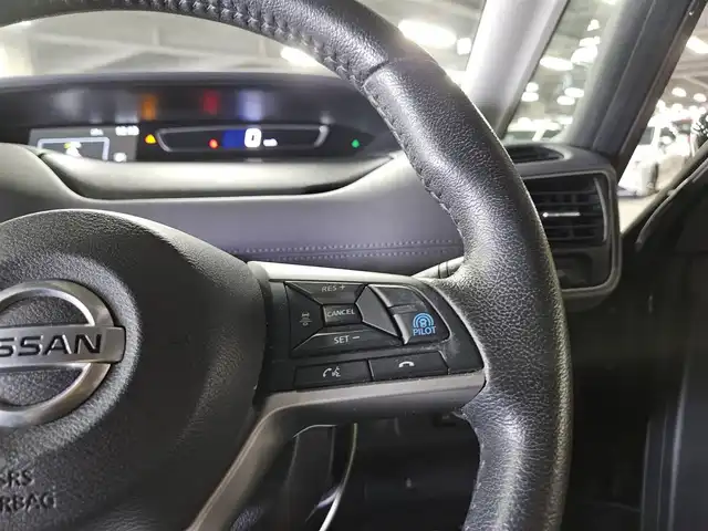 日産 セレナ ハイウェイスター V 岩手県 2020(令2)年 7.7万km ダイヤモンドブラック 〇4WD/〇純正10インチナビ	/〇フルセグTV	/〇バックカメラ	/〇インテリジェントアラウンドビューモニター	/〇ビルトインETC/〇ドライブレコーダー/〇セーフティパックB	/〇全方位運転支援システム	/〇ハンズフリーパワースライドドア(両側)	/〇インテリジェントエマージェンシーブレーキ	/〇プロパイロット	/〇LEDヘッドランプ	/〇オートライト	/〇純正15インチアルミ/〇シートヒーター/〇ステアリングヒーター	/〇革巻きステアリング	/〇オートエアコン	/〇インテリジェントキー	/〇禁煙車