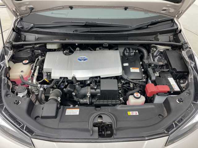 トヨタ プリウス A 道央・札幌 2019(令1)年 2.2万km スティールブロンドM ・4WD/・純正ナビ&TV&DVD&CD&BT&SD/・バックカメラ/・トヨタセーフティセンス/・レーダークルーズコントロール/・ヘッドアップディスプレイ/・D席パワーシート/・ビルトインETC2.0/・純正ドライブレコーダー/・ステアリングスィッチ/・純正ドライブレコーダー/・LEDヘッドライト/・オートライト/・スマートキー