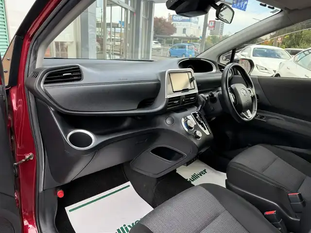 トヨタ シエンタ G 香川県 2021(令3)年 2万km センシュアルレッドマイカ 純正SDナビ/フルセグ/CD/DVD/BT/バックカメラ/トヨタセーフティセンス/レーンキープ/プリクラッシュセーフティ/オートハイビーム/両側パワースライドドア/シートヒータ―/ステアリングヒーター/ドライブレコーダー/クリアランスソナー/LEDヘッドライト/ビルトインETC