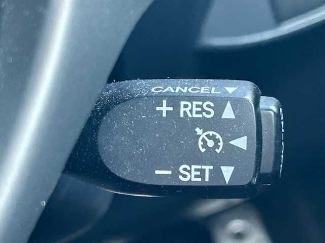 レクサス ＣＴ 200h 宮城県 2012(平24)年 6.7万km ホワイトパールクリスタルシャイン 登録時走行距離66937ｋｍ/Ｆスポーツ/純ナビ/・ワンセグテレビ/・CD/DVD/・AM/FM/・AUX/サンルーフ/クルーズコントロール/ＥＴＣ/ＬＥＤヘッドライト/バックカメラ/純正アルミホイール/ドライブレコーダー/オートライト/プッシュスタート/スマートキー/スペアキー/パドルシフト/シートヒーター（Ｄ＋Ｎ）/ステアリングヒーター/純正フロアマット