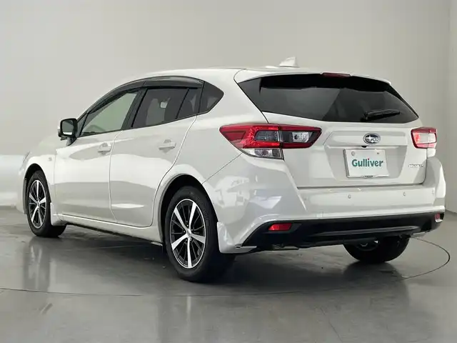 スバル インプレッサ スポーツ 1．6i－Lアイサイト 愛知県 2021(令3)年 1.3万km クリスタルホワイトP 社外ナビ　バックカメラ　アイサイト　禁煙車　ＢＳＭ　パドルシフト　衝突軽減　追従クルコン　ハンドル支援　フルセグＴＶ　Ｂｌｕｅｔｏｏｔｈ　ＤＶＤ　純正ドラレコ　ＬＥＤオートライト　ナノイー　純正マット　パーキングセンサー　
