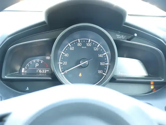 マツダ マツダ２ 15S 神奈川県 2020(令2)年 1.8万km ソニックシルバーM 純正ディスプレイオーディオ/Bluetooth/LEDヘッドライト/プッシュスタート/スマートキー/スペアスマートキー