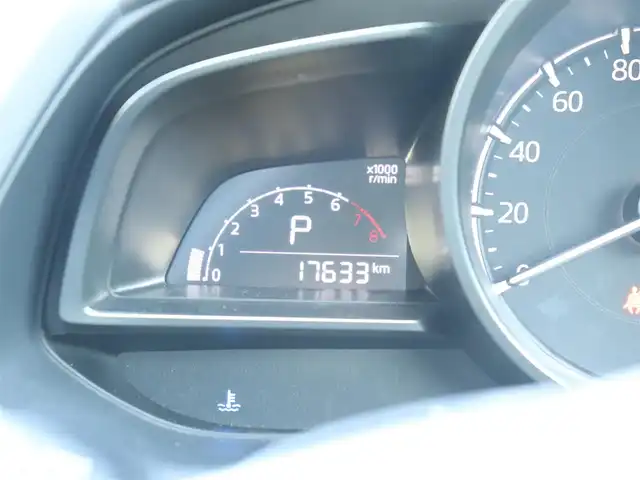 マツダ マツダ２ 15S 神奈川県 2020(令2)年 1.8万km ソニックシルバーM 純正ディスプレイオーディオ/Bluetooth/LEDヘッドライト/プッシュスタート/スマートキー/スペアスマートキー