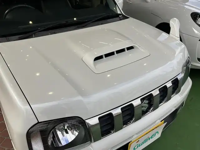 スズキ ジムニー ランドベンチャー 神奈川県 2018(平30)年 2.7万km パールホワイト 1オーナー/社外SDナビ(CN-RA04D)/バックカメラ/レザーシート/運転席シートヒーター/carrozerriaサブウーファー/前後ドライブレコーダー/社外LEDヘッドライト/背面タイヤハードカバー