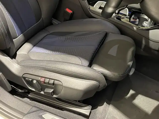 ＢＭＷ １１８ｉ Mスポーツ 静岡県 2021(令3)年 3.5万km アルピンホワイトⅢ ACC LKA BSM /純正ナビ /バックカメラ /AppleCarPlay USB BT /ハーフレザーシート /ワイヤレス充電 /パーキングアシスト /コーナーセンサー /ドラレコ /LEDヘッドライト /パワーバックドア
