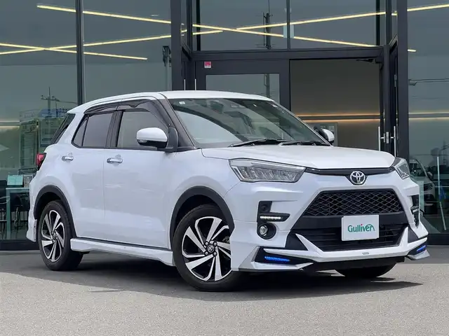 トヨタ ライズ Z 東京都 2020(令2)年 4万km シャイニングホワイトパール 4WD/寒冷地仕様/モデリスタエアロ/純正9インチSDナビ　NSZT-W68T/　(AM.FM.CD.DVD.BT.TV.SD.MSV)/バックカメラ/スマートアシスト/横滑り防止装置/オートライト/クリアランスソナー/アイドリングストップ/アダクティブクルーズコントロール/D/N席シートヒーター/USB入力端子/MTモード付AT/純正アルミホイール/純正フロアマット/純正ドアバイザー/フォグランプ/LEDヘッドライト/スマートキー/プッシュスタート/保証書/取扱説明書