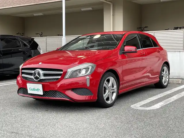 メルセデス・ベンツ Ａ１８０ 大阪府 2014(平26)年 5.2万km ジュピターレッド レーダーセーフティーパッケージ/・ブラインドスポットモニター/・ディストロニックプラス/・CPAプラス（衝突ブレーキ）/・PRE-SAFE/レーダークルーズコントロール/純正ナビ/・AM/FM/BT/バックカメラ/パドルシフト/ETC/純正17インチアルミホイール/純正フロアマット/取扱説明書/保証書
