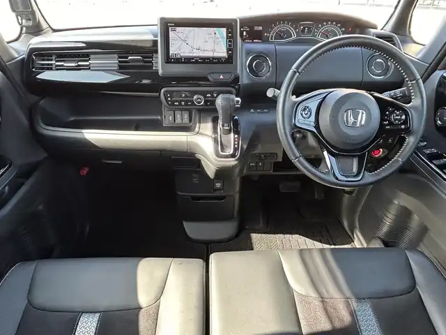 ホンダ Ｎ ＢＯＸ カスタム L ターボ 鳥取県 2021(令3)年 2.1万km クリスタルブラックパール ワンオーナー・ターボ車/純正ナビ/フルセグ/DVD/CD/BT/USB/バックカメラ・ビルトインETC/ハーフレザーシート/前席シートヒーター/ホンダセンシング/レーダークルーズコントロール/レーンキープアシスト/両側パワースライド/LEDヘッドライト/純正15インチアルミホイール/パドルシフト/プッシュエンジンスタート/フロアマット・ドアバイザー/保証書・取扱説明書/スペアキーｘ１