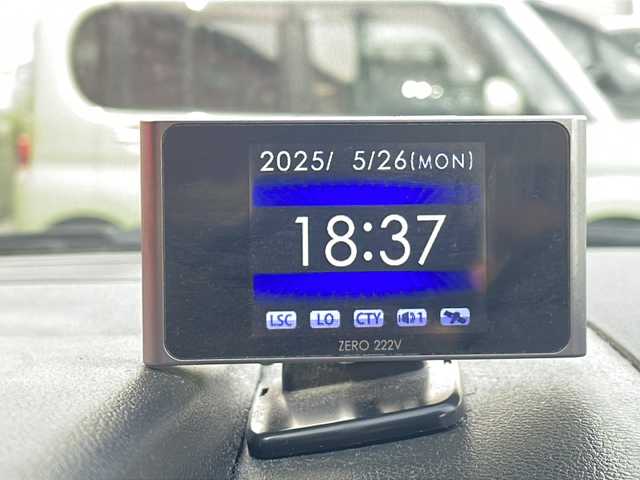 三菱 デリカＤ：５ D－Power package 青森県 2015(平27)年 10.7万km ディープシーグリーンメタリック/アイガーグレーメタリック 4WD/純正SDナビ・フルセグTV/CD・DVD・Bluetooth/アルパインフリップダウンモニター/バックカメラ/両側パワースライドドア/前席シートヒーター/クルーズコントロール/パドルシフト/ビルトインETC/前方ドライブレコーダー/サブバッテリー搭載/HIDライト/フォグランプ/社外16インチホイール