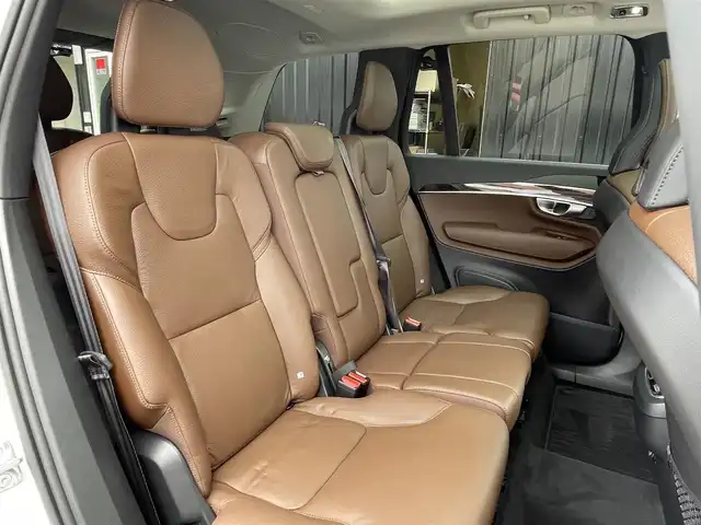 ボルボ ＸＣ９０ T5 AWD ノルディックED 静岡県 2018(平30)年 2.1万km パール ５０台限定モデル/ワンオーナー /専用内装カラーブラウンレザーシート/専用20インチアルミホイール /パノラマサンルーフ/harman/kardonサラウンド/純正ナビフルセグTV Bluetooth CarPlay対応/全方位カメラ/インテリセーフティ衝突軽減ブレーキACCレーンアシストBLIS/パワーバックドア /アンビエントライト /セカンドシートヒーター/ヘッドアップディスプレイ/ダークフレームバーチ・ウッド・パネル/レインセンサー /前後ドライブレコーダー/DSRCETC