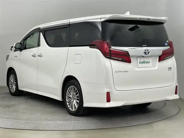 トヨタ アルファードハイブリット SR Cパッケージ 道央・札幌 2020(令2)年 5.1万km ホワイトパールクリスタルシャイン ・４WD/・純正ディスプレイオーディオ/　ナビTVキット/CD/DVDデッキ/・純正フリップダウンモニター/・デジタルインナーミラー/・バックカメラ/・前後ドライブレコーダー/・トヨタセーフティセンス/・プリクラッシュセーフティ/・レーダークルーズコントロール/・レーンキープアシスト/・クリアランスソナー/・オートハイビーム/・BSM/・RSA/・RCTA/・nanoe/・レザーシート/・前席シートヒーター/・前席エア/シートヒーター/・LEDヘッドライト/・フォグライト/・オートライト/・プッシュスタート/・スマートキー/・純正フロアマット/・ドアバイザー