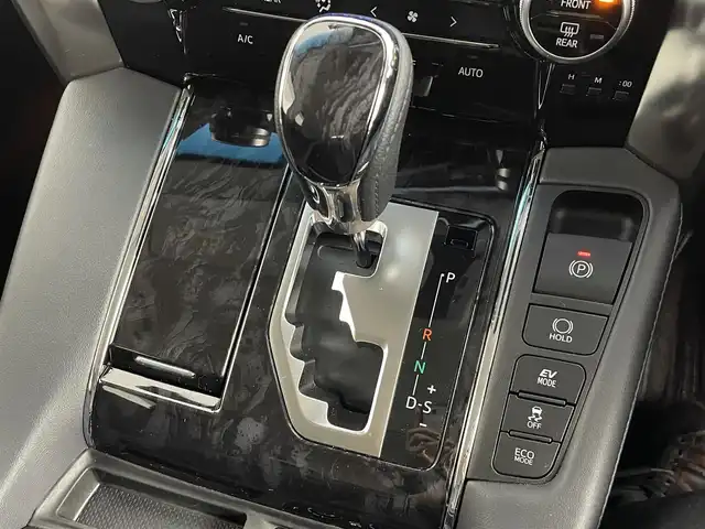 トヨタ アルファードハイブリット SR Cパッケージ 道央・札幌 2020(令2)年 5.1万km ホワイトパールクリスタルシャイン ・４WD/・純正ディスプレイオーディオ/　ナビTVキット/CD/DVDデッキ/・純正フリップダウンモニター/・デジタルインナーミラー/・バックカメラ/・前後ドライブレコーダー/・トヨタセーフティセンス/・プリクラッシュセーフティ/・レーダークルーズコントロール/・レーンキープアシスト/・クリアランスソナー/・オートハイビーム/・BSM/・RSA/・RCTA/・nanoe/・レザーシート/・前席シートヒーター/・前席エア/シートヒーター/・LEDヘッドライト/・フォグライト/・オートライト/・プッシュスタート/・スマートキー/・純正フロアマット/・ドアバイザー