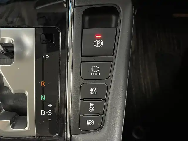 トヨタ アルファードハイブリット SR Cパッケージ 道央・札幌 2020(令2)年 5.1万km ホワイトパールクリスタルシャイン ・４WD/・純正ディスプレイオーディオ/　ナビTVキット/CD/DVDデッキ/・純正フリップダウンモニター/・デジタルインナーミラー/・バックカメラ/・前後ドライブレコーダー/・トヨタセーフティセンス/・プリクラッシュセーフティ/・レーダークルーズコントロール/・レーンキープアシスト/・クリアランスソナー/・オートハイビーム/・BSM/・RSA/・RCTA/・nanoe/・レザーシート/・前席シートヒーター/・前席エア/シートヒーター/・LEDヘッドライト/・フォグライト/・オートライト/・プッシュスタート/・スマートキー/・純正フロアマット/・ドアバイザー