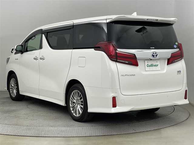 トヨタ アルファードハイブリット SR Cパッケージ 茨城県 2020(令2)年 5.1万km ホワイトパールクリスタルシャイン ・４WD/・純正ディスプレイオーディオ/　ナビTVキット/CD/DVDデッキ/・純正フリップダウンモニター/・デジタルインナーミラー/・バックカメラ/・前後ドライブレコーダー/・トヨタセーフティセンス/・プリクラッシュセーフティ/・レーダークルーズコントロール/・レーンキープアシスト/・クリアランスソナー/・オートハイビーム/・BSM/・RSA/・RCTA/・nanoe/・レザーシート/・前席シートヒーター/・前席エア/シートヒーター/・LEDヘッドライト/・フォグライト/・オートライト/・プッシュスタート/・スマートキー/・純正フロアマット/・ドアバイザー