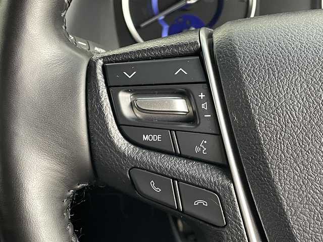 トヨタ アルファードハイブリット SR Cパッケージ 茨城県 2020(令2)年 5.1万km ホワイトパールクリスタルシャイン ・４WD/・純正ディスプレイオーディオ/　ナビTVキット/CD/DVDデッキ/・純正フリップダウンモニター/・デジタルインナーミラー/・バックカメラ/・前後ドライブレコーダー/・トヨタセーフティセンス/・プリクラッシュセーフティ/・レーダークルーズコントロール/・レーンキープアシスト/・クリアランスソナー/・オートハイビーム/・BSM/・RSA/・RCTA/・nanoe/・レザーシート/・前席シートヒーター/・前席エア/シートヒーター/・LEDヘッドライト/・フォグライト/・オートライト/・プッシュスタート/・スマートキー/・純正フロアマット/・ドアバイザー