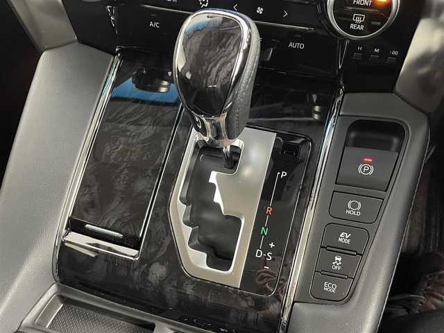 トヨタ アルファードハイブリット SR Cパッケージ 茨城県 2020(令2)年 5.1万km ホワイトパールクリスタルシャイン ・４WD/・純正ディスプレイオーディオ/　ナビTVキット/CD/DVDデッキ/・純正フリップダウンモニター/・デジタルインナーミラー/・バックカメラ/・前後ドライブレコーダー/・トヨタセーフティセンス/・プリクラッシュセーフティ/・レーダークルーズコントロール/・レーンキープアシスト/・クリアランスソナー/・オートハイビーム/・BSM/・RSA/・RCTA/・nanoe/・レザーシート/・前席シートヒーター/・前席エア/シートヒーター/・LEDヘッドライト/・フォグライト/・オートライト/・プッシュスタート/・スマートキー/・純正フロアマット/・ドアバイザー