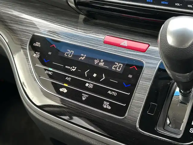 ホンダ オデッセイ アブソルート・EXホンダセンジング 福岡県 2017(平29)年 6.4万km プレミアムヴィーナスブラックP 純正9型SDナビバックモニターホンダセンシングノーマルクルーズコントロール両側パワスラETCオットマン純正LEDヘッドライト純正フロアマット純正アルミホイール18inchスマートキープッシュスタート