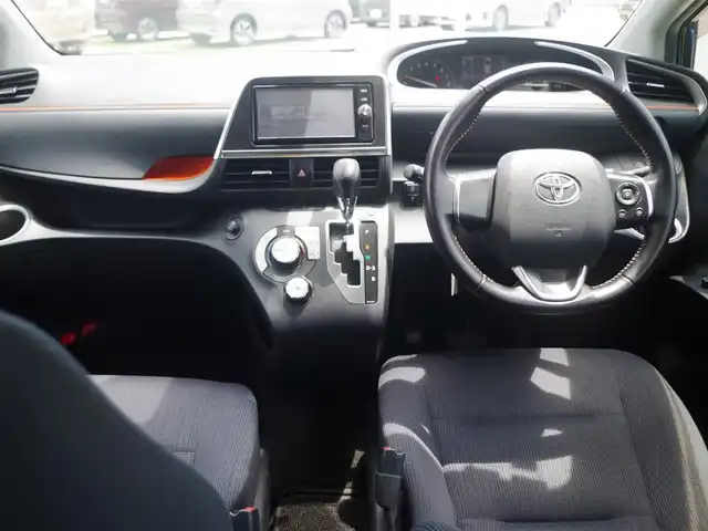 トヨタ シエンタ G 千葉県 2016(平28)年 6.3万km ブラックマイカ Toyota Safety Sense/・プリクラッシュセーフティ/・レーンディパーチャーアラート/・オートハイビーム/両側パワースライドドア/純正SDナビ/地デジTV/【DVD/CD再生機能　Bluetooth接続】/ドライブレコーダー（DRT-H66A）/ETC/LEDフォグライト/フォグライト/ウインカーミラー/スマートキー