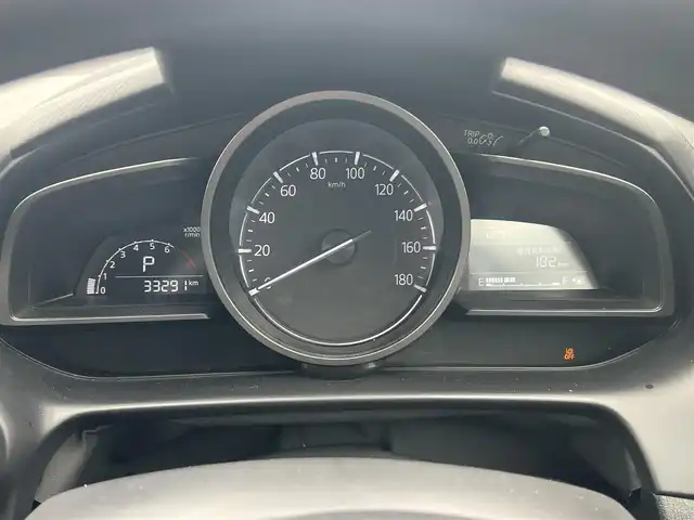 マツダ デミオ 15S 秋田県 2018(平30)年 3.4万km ジェットブラックマイカ 4WD/純正ナビ/衝突軽減システム/フルセグ/バックカメラ/スマートキー/アイドリングストップ/コーナーセンサー/レーンキープアシスト/プッシュスタート/オートマチックハイビーム/ステアリングスイッチ/MTモード付AT/ドライブレコーダー/ETC/純正フロアマット/オートライト/パワーステアリング/パワーウィンドウ/横滑り防止/レベライザー/電動格納ウィンカーミラー/保証書/取扱説明書/記録簿