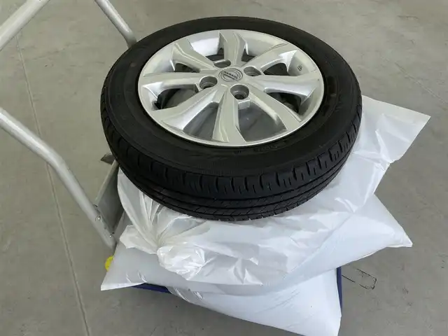 日産 デイズ ルークス ハイウェイスター Xターボ 富山県 2017(平29)年 1.5万km ホワイトパール 1オーナー/衝突軽減ブレーキ/左パワースライドドア/純正オーディオ（CD）/360度カメラ＋バックカメラ/純正AW付きサマータイヤセット積込み/スマートキー＋プッシュスタート/オートライト/LEDヘッドライト/フォグ/純正マット・バイザー/保証書、取説