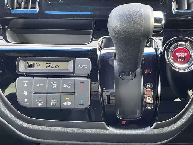 ホンダ Ｎ ＷＧＮ カスタム G SSパッケージ 千葉県 2018(平30)年 3.3万km クリスタルブラックパール 純正メモリナビ/(BT FM AM CD)/バックカメラ/衝突被害軽減システム/クルーズコントロール/ハーフレザーシート/横滑り防止装置/ビルトインETC/フォグランプ/オートライト/ウィンカーミラー/電動格納ミラー/純正14インチAW/シートリフター/プッシュスタート/スマートキー/フロアマット/ドアバイザー/スペアキー/取扱説明書/保証書