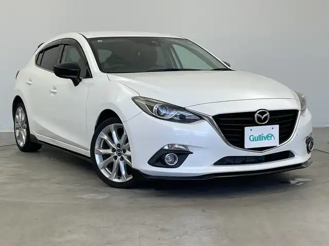 マツダ アクセラ スポーツ 15S 新潟県 2015(平27)年 9.7万km スノーフレイクホワイトパールマイカ マツダコネクトナビ/　フルセグTV/Bluetooth/CD/DVD/USB/マツダスピードエアロ/リアビークルモニタリングシステム/衝突被害軽減ブレーキ/クルーズコントロール/ドライブレコーダー/バックモニター/ETC/アイドリングストップ/横滑り防止装置/ステアリングスイッチ/レザーステアリング/社外AWセット冬タイヤ積込