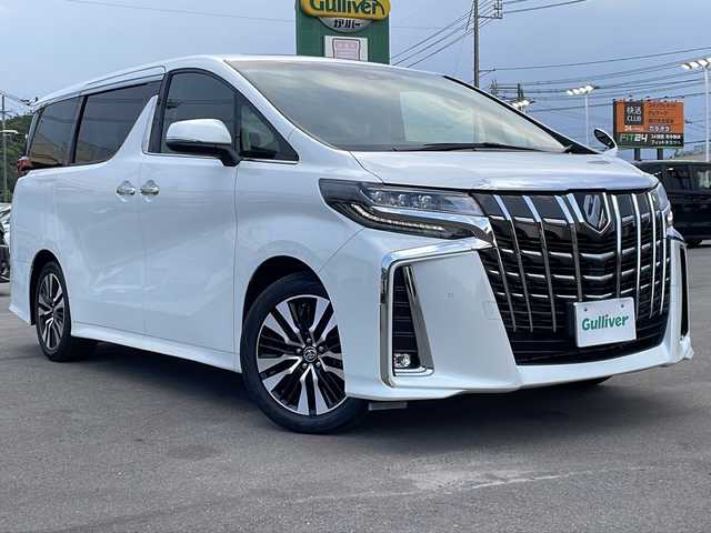 トヨタ アルファード S Cパッケージ 山口県 2023(令5)年 3.2万km ホワイトパールクリスタルシャイン 純正ディスプレイオーディオ　/ＡｐｐｌｅＣａｒｐｌａｙ　/Bluetooth/バックカメラ/サンルーフ　/純正フリップダウン　/シートヒーター/エアシート/クルーズコントロール/デジタルインナーミラー/ブラインドスポットモニター　/ＬＥＤヘッドライト　/オートハイビーム/レザーシート　/電動リアゲート　/両側パワースライドドア　/レザーシート/横滑り防止装置/レーンキープアシスト/ビルトインETC