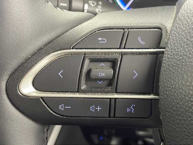 トヨタ ノア ハイブリッド S－Z 茨城県 2023(令5)年 1.6万km ホワイトパールクリスタルシャイン トヨタセーフティーセンス/純正10インチメモリナビ/　　CD/BT/フルセグ/バックカメラ/両側パワースライドドア/ユニバーサルステップ/レーダークルーズコントロール/LEDオートライト/ハーフレザーシート/シートヒーター/純正17インチアルミホイール/デジタルインナーミラー/ステアリングスイッチ/USBポート/ビルトインETC2.0/禁煙車