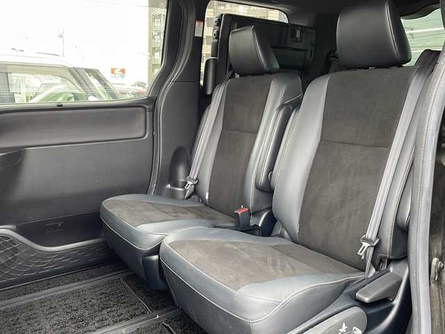 トヨタ ノア Si ダブルバイビーⅡ 長野県 2020(令2)年 3.8万km ブラック 純正SDナビ(AM/FM/DVD/Bluetooth/TV)/フルセグTV/バックカメラ/純正ビルトインETC/純正フロアマット/純正１６インチアルミホイール/三眼ヘッドライト/純正LEDヘッドライト/アダプティブフロントライティングシステム/フォグランプ/全席オートエアコン/ドアバイザー/両側電動スライドドア/三列シート/ウォークスルー/ハーフレザーシート/クルーズコントロール/アイドリングストップ/ステアリングスイッチ/MTモード付ＡＴ/横滑り防止装置/衝突被害軽減装置/盗難防止装置/レーンキープアシスト/前後ドライブレコーダー/スマートキー/スペアキー/プッシュスタート